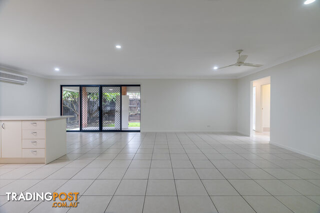 16 Robur Street MARSDEN QLD 4132