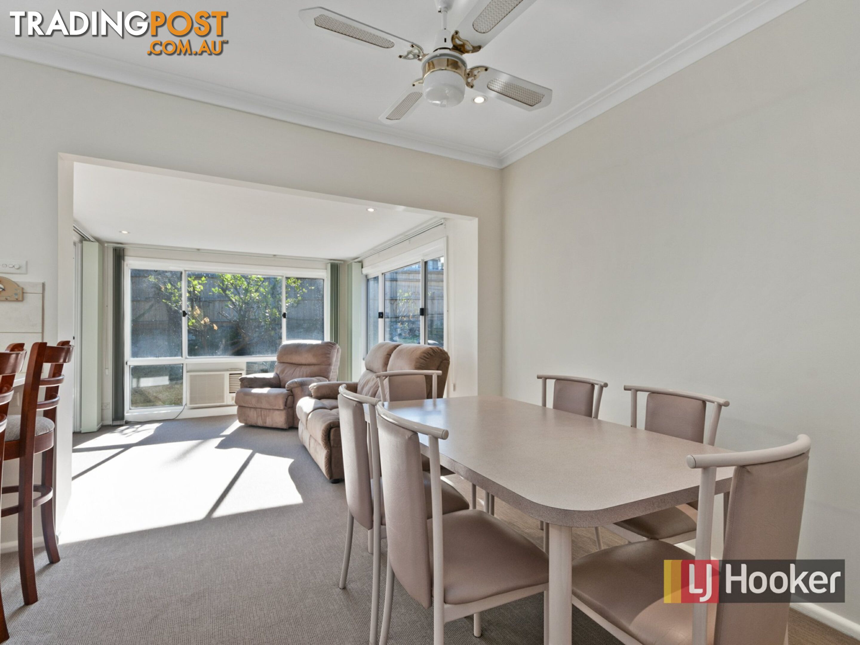 6 Macrae Court LAKES ENTRANCE VIC 3909