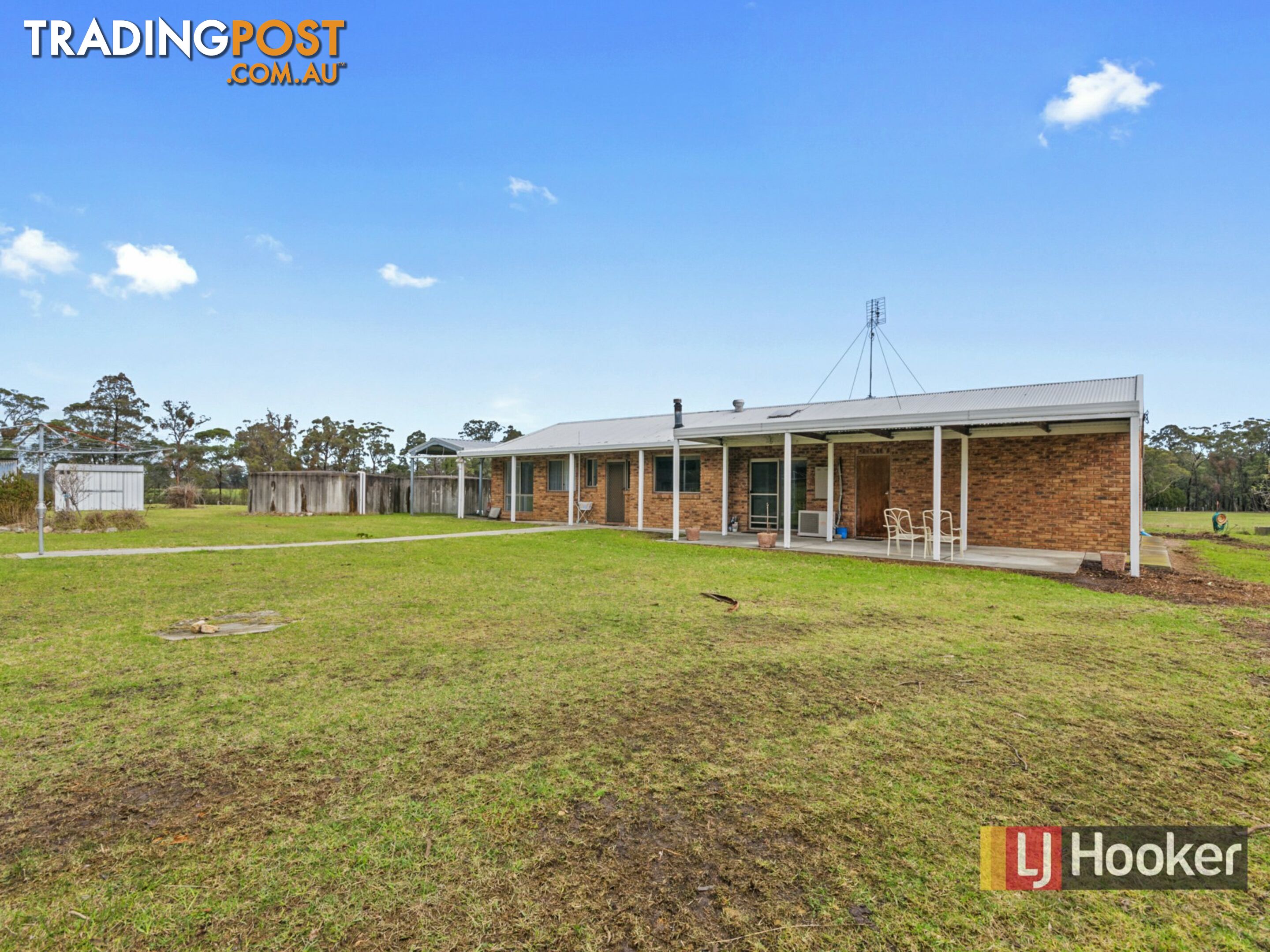 24 Thoms Road WAIREWA VIC 3887