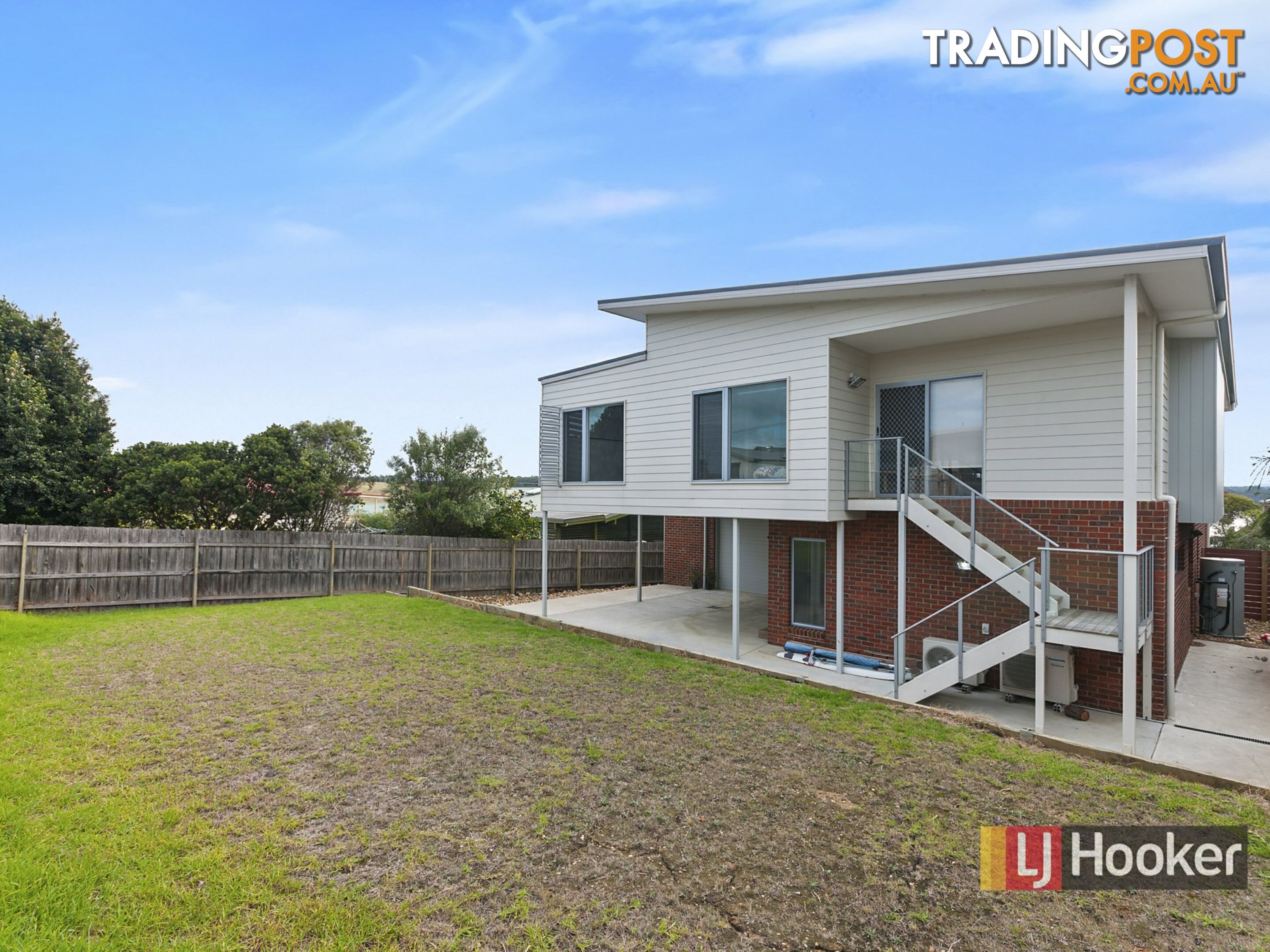 28 Outlook Drive LAKE TYERS BEACH VIC 3909