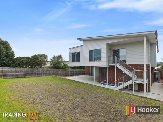 28 Outlook Drive LAKE TYERS BEACH VIC 3909