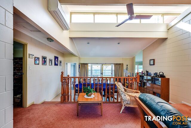 25 Hillcrest Way LAKE TYERS BEACH VIC 3909