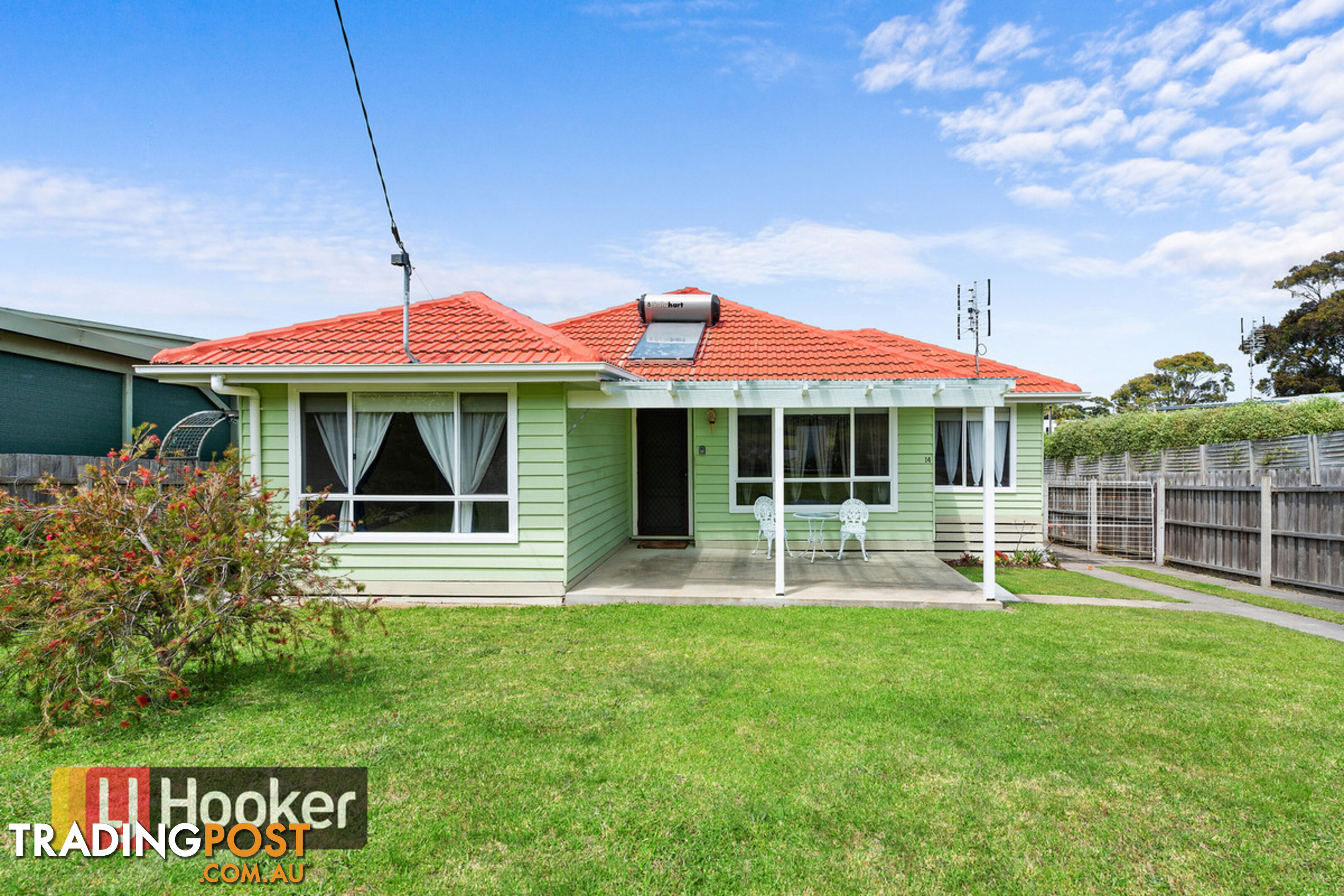 14 Robin Street LAKES ENTRANCE VIC 3909