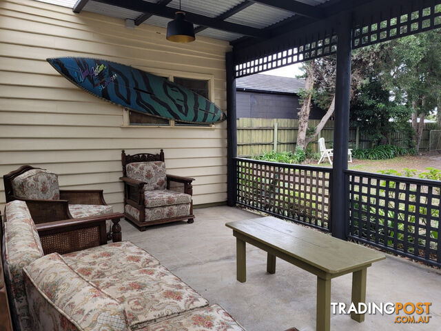 68 Roadknight Street LAKES ENTRANCE VIC 3909