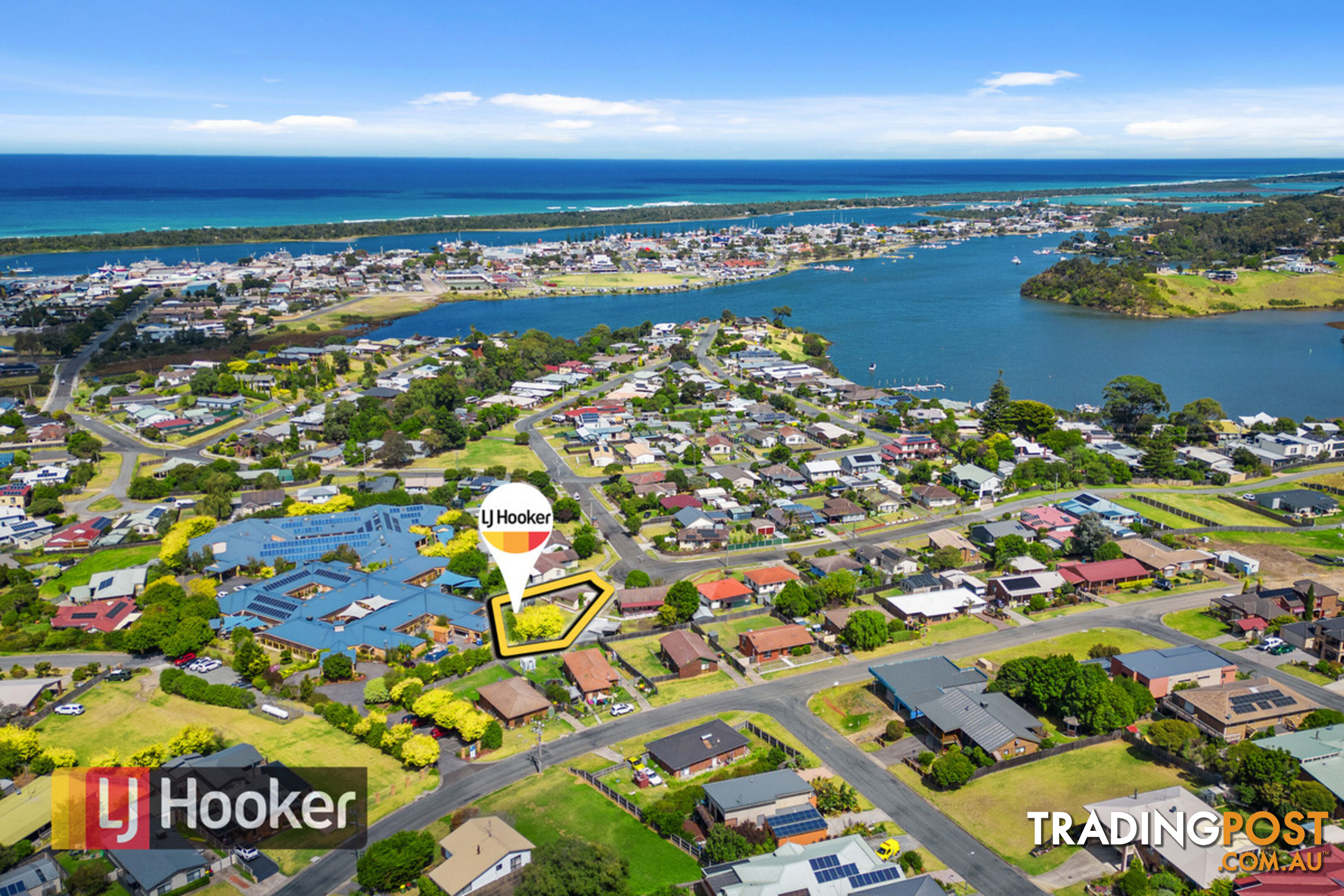 20 Phillips Street LAKES ENTRANCE VIC 3909