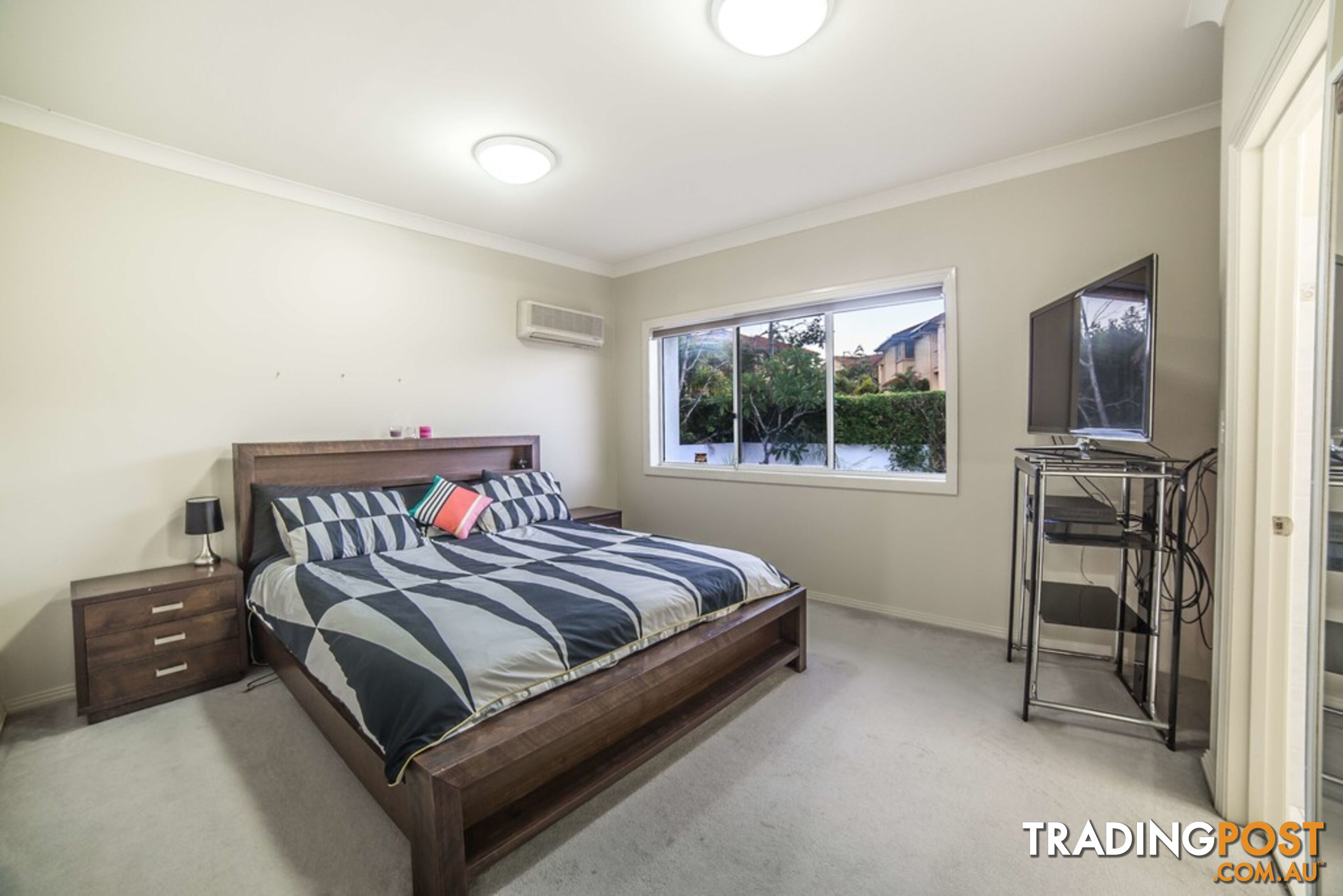 6 Palmcrest Drive CARRARA QLD 4211