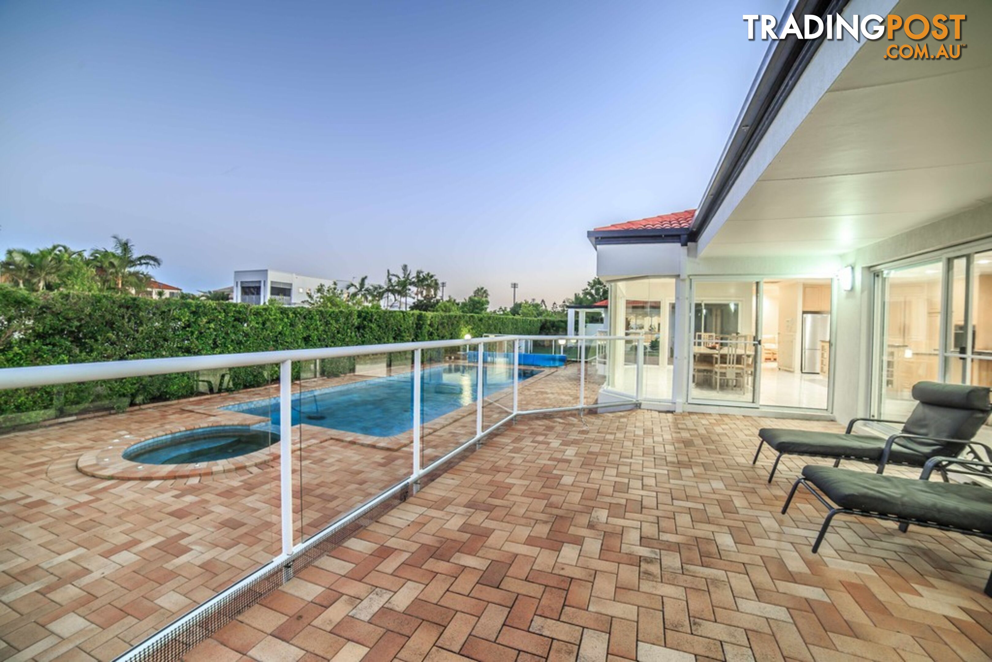 6 Palmcrest Drive CARRARA QLD 4211