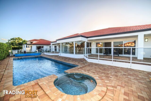 6 Palmcrest Drive CARRARA QLD 4211