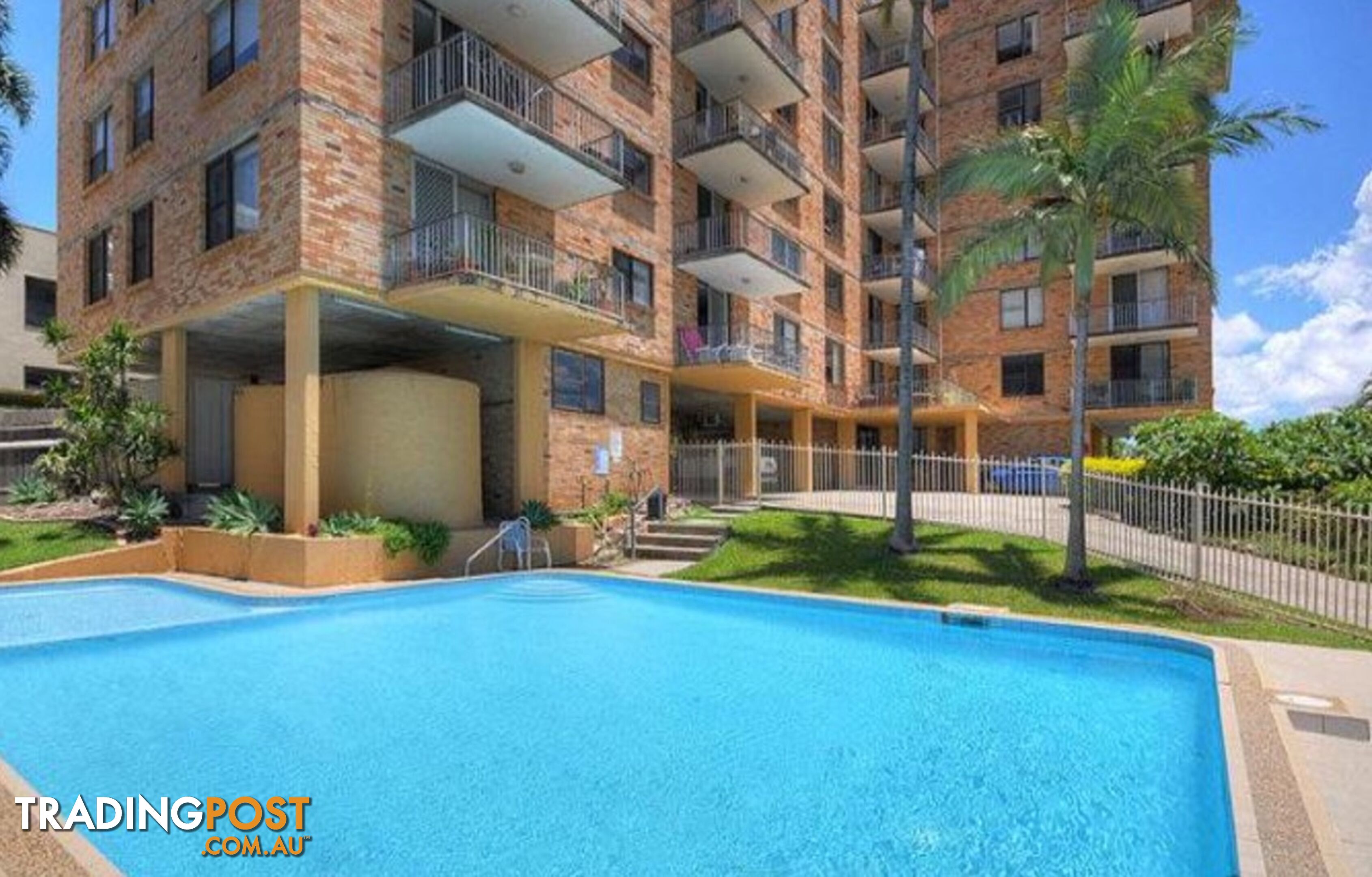 6 'Hammond Towers' 72 Marine Parade SOUTHPORT QLD 4215