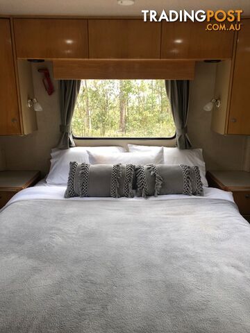 Â 2005 31ft Swagman Australis - photo 4 of 5