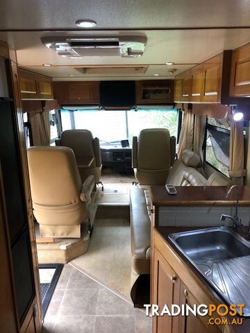 Â 2002 28ft Swagman Signature - photo 3 of 5