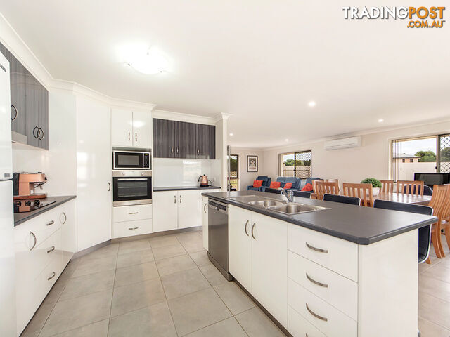 72 PAT SLATTERY PLACE LOWOOD QLD 4311