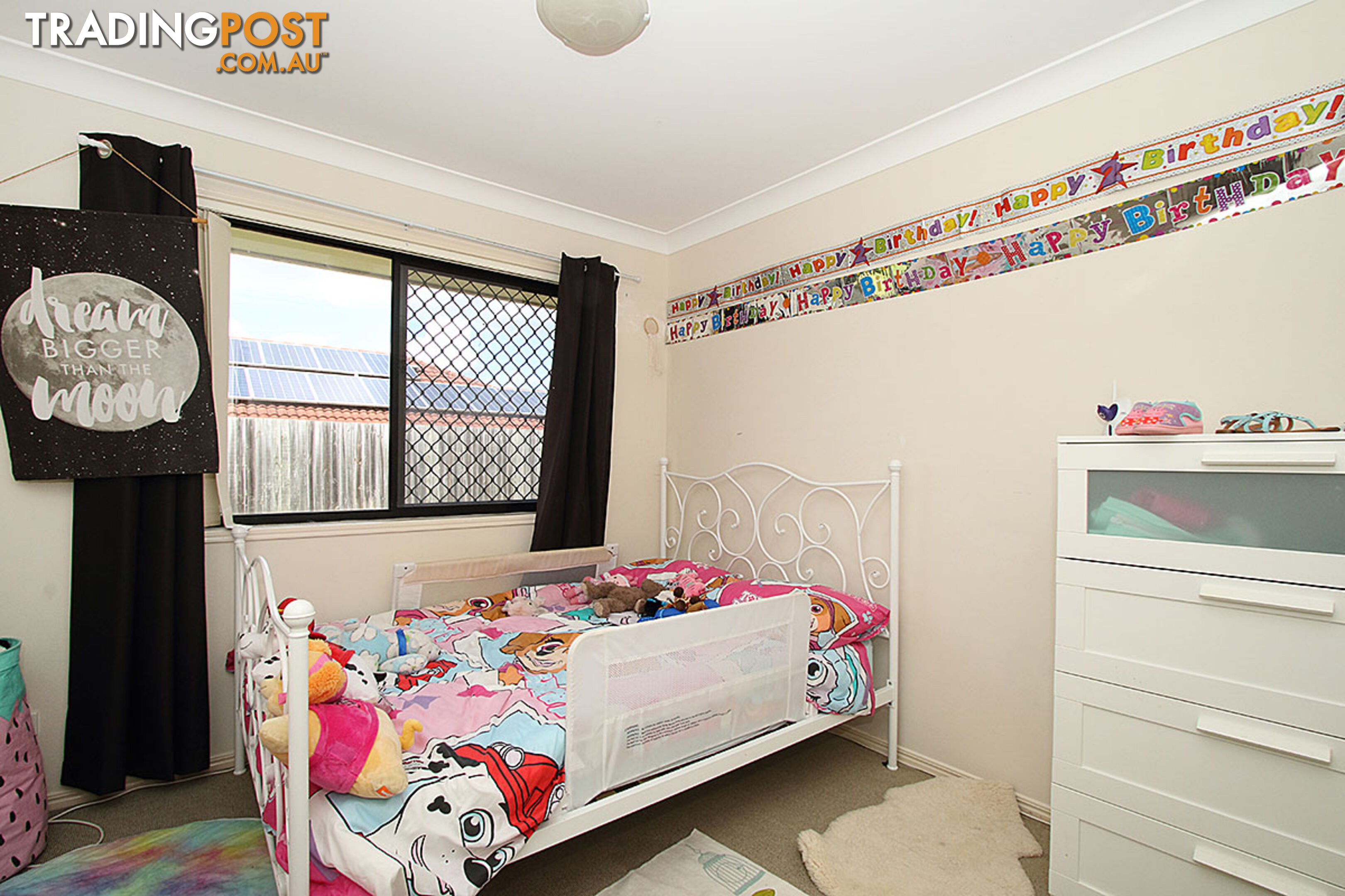 17 Elcock Ave CRESTMEAD QLD 4132