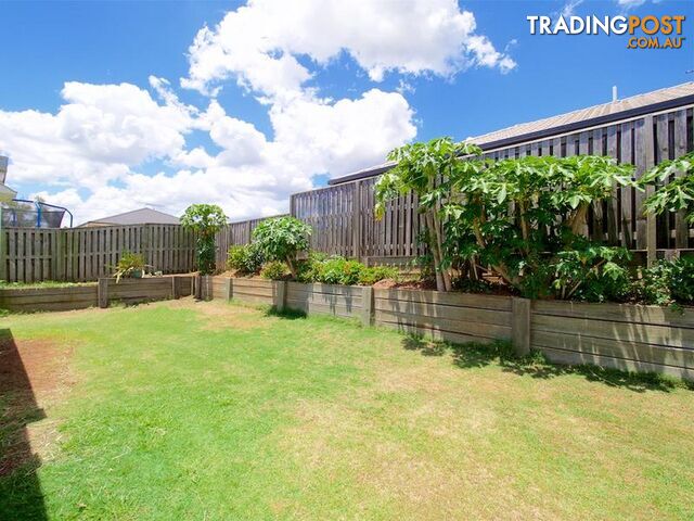 5 WILLOWOOD PLACE FERNVALE QLD 4306