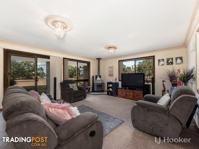 60 Caledonian Road THAGOONA QLD 4306