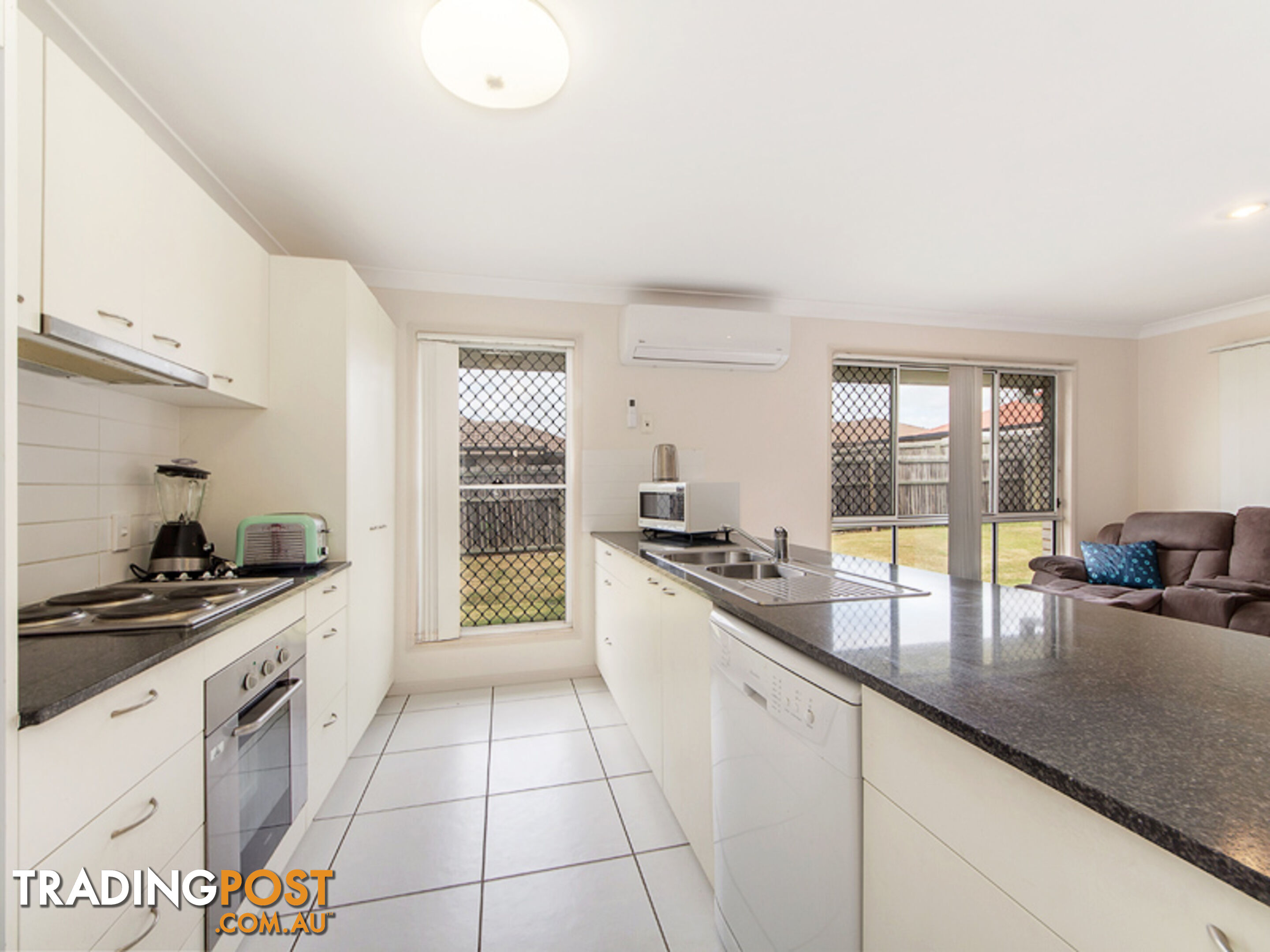 47 Banksia Drive RACEVIEW QLD 4305