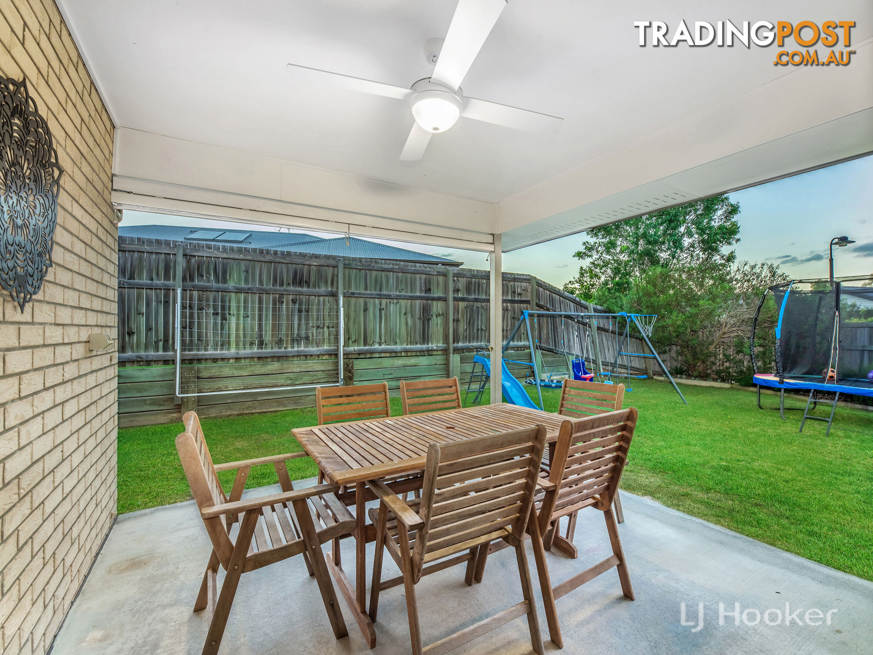 8 Bottlebrush Drive DEEBING HEIGHTS QLD 4306