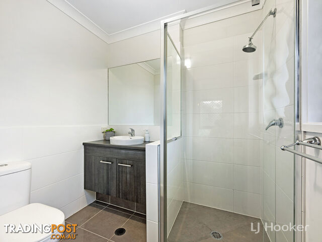 8 Bottlebrush Drive DEEBING HEIGHTS QLD 4306