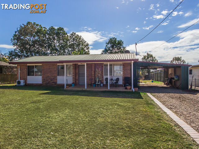 33 Bell St WALLOON QLD 4306