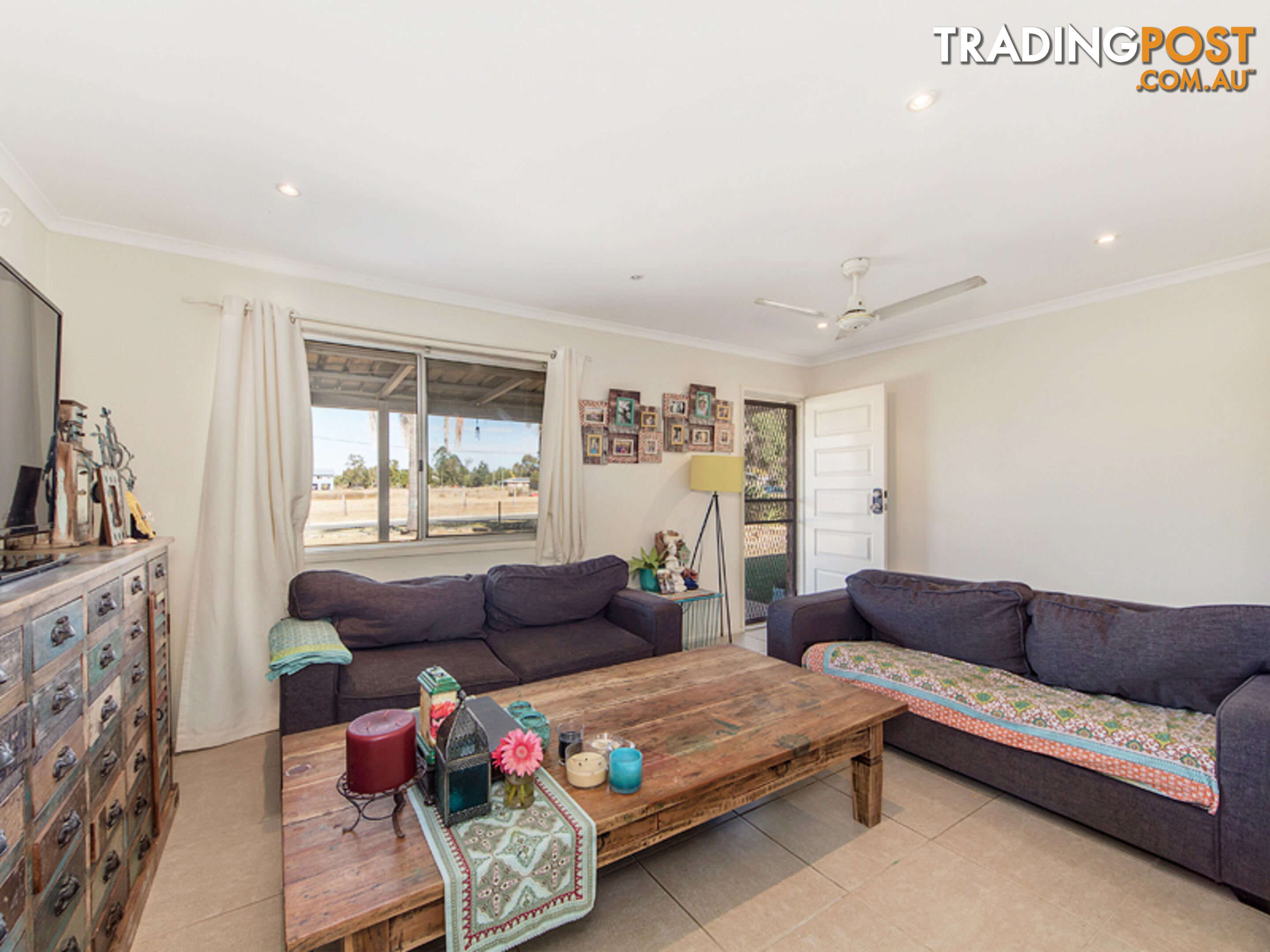 33 Bell St WALLOON QLD 4306