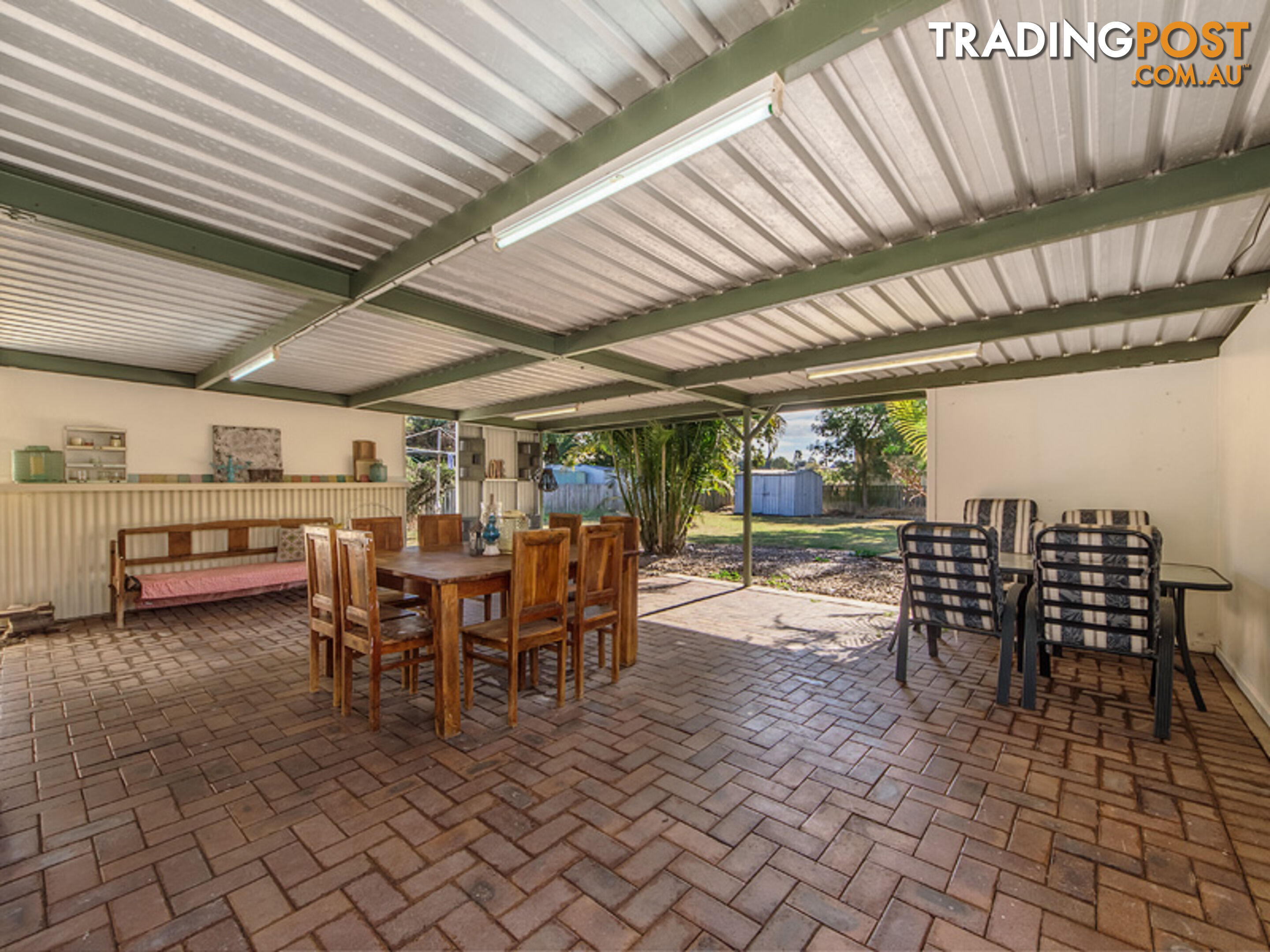 33 Bell St WALLOON QLD 4306