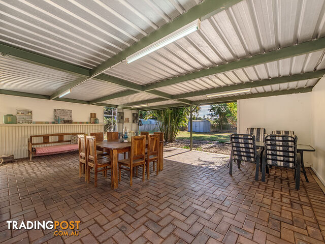 33 Bell St WALLOON QLD 4306