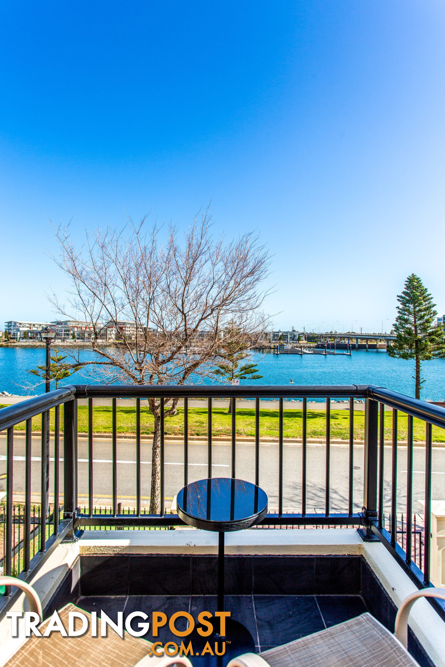 16 Knapman Crescent PORT ADELAIDE SA 5015