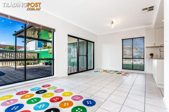 16 Knapman Crescent PORT ADELAIDE SA 5015