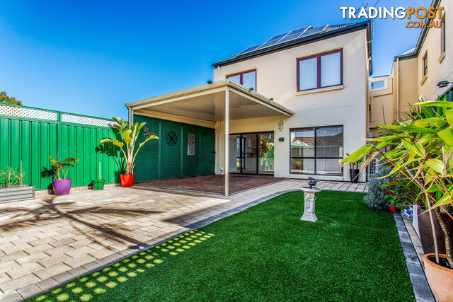 16 Knapman Crescent PORT ADELAIDE SA 5015