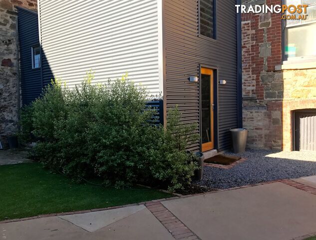 99 Lipson Street PORT ADELAIDE  5015