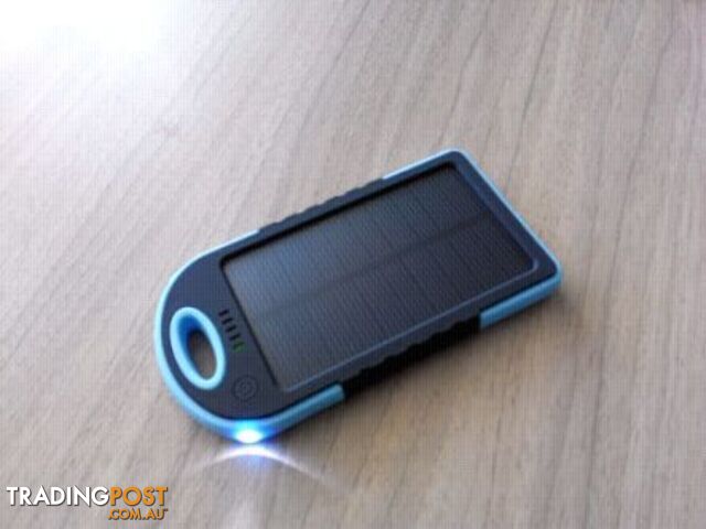 PRICE REDUCED!! Dual USB Waterproof Solar Charger Power Bank - photo 4 of 8