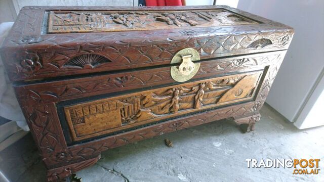 Wooden camphor blanket box Coffee Table chest