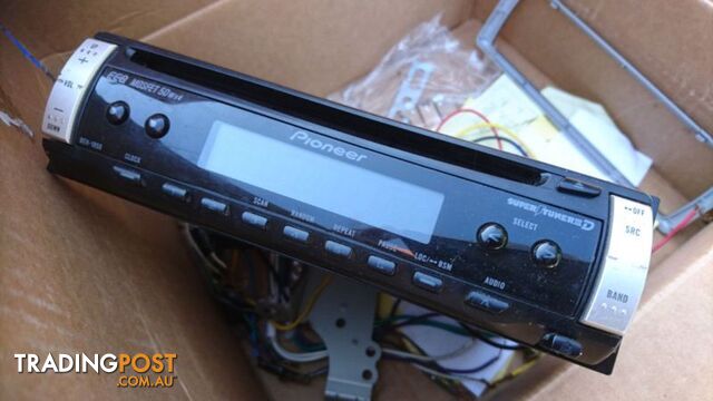 Pioneer MP3 CD player car stereo