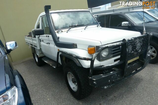 1992 TOYOTA LANDCRUISER BODYSTYLE HZJ75RP CAB CHASSIS
