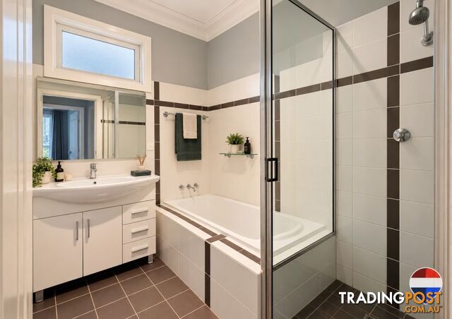 14 WALTER STREET KINGSWOOD NSW 2747 - photo 5 of 7