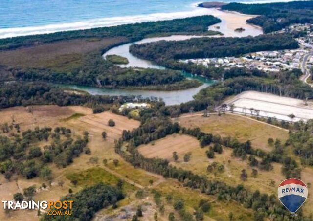 MOONEE BEACH NSW 2450