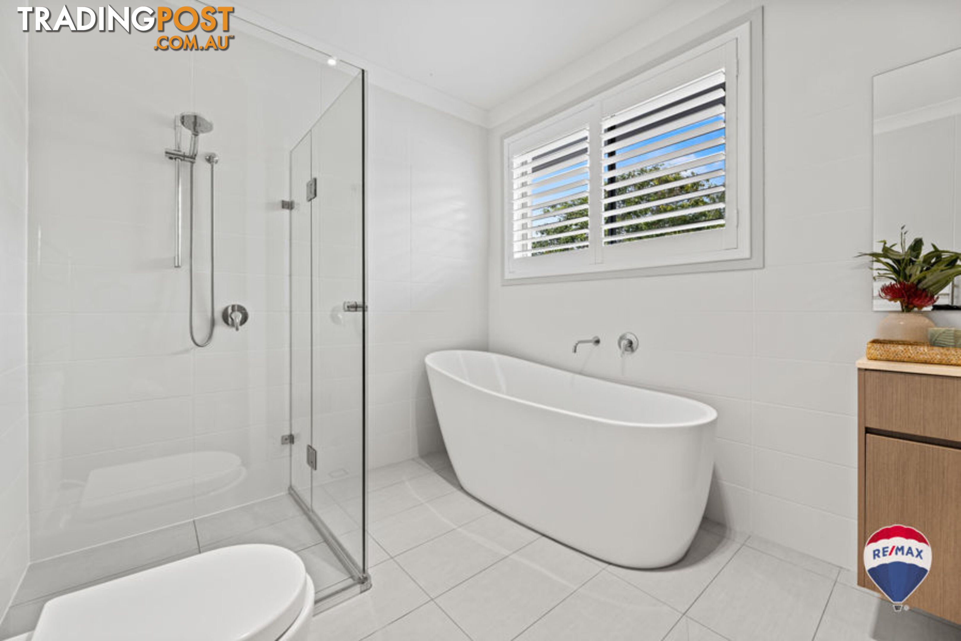 28 Playfair Road NORTH CURL CURL NSW 2099