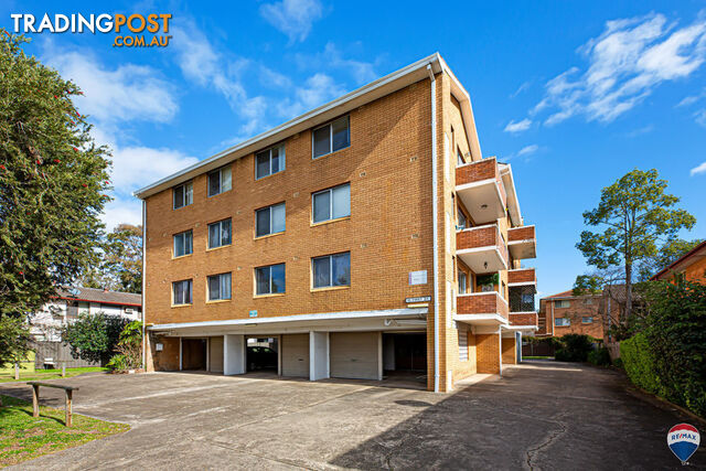 9/15 FIRST STREET KINGSWOOD NSW 2747