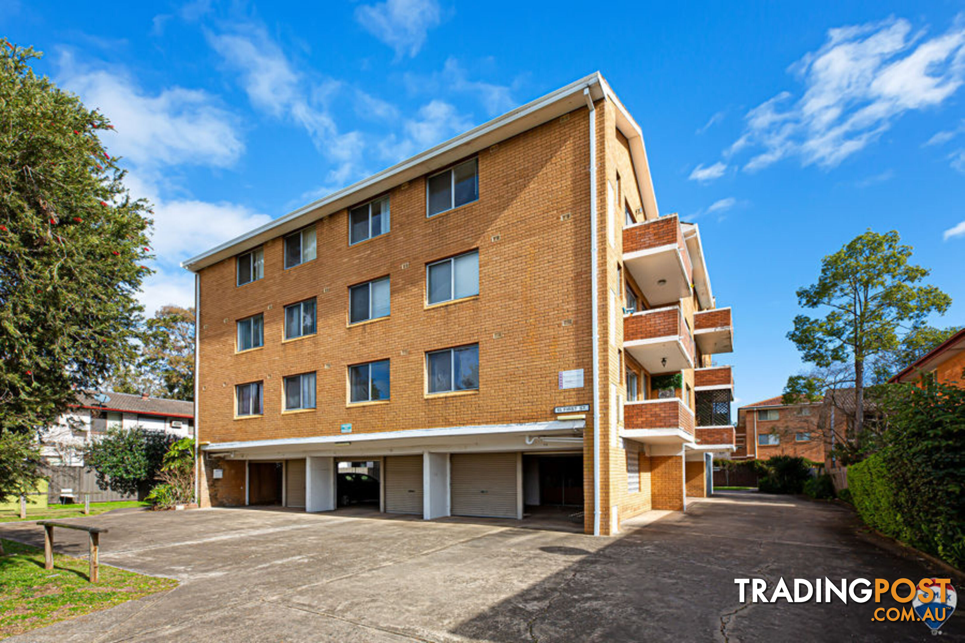 4/15 FIRST STREET KINGSWOOD NSW 2747