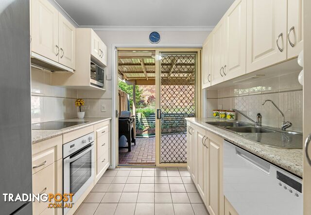 Unit 6/30 Meadowlands Road CARINA QLD 4152 - photo 4 of 11