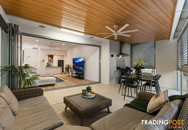 3/232 Oxford Street BALMORAL QLD 4171