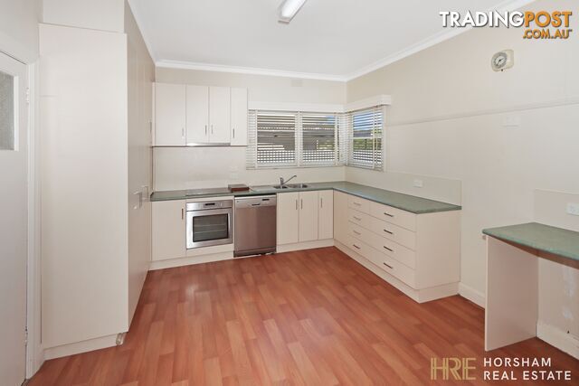 8 Federation Avenue HORSHAM VIC 3400 - photo 3 of 21