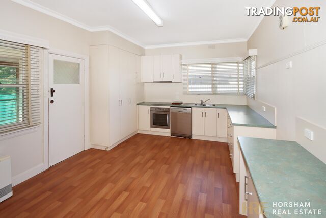8 Federation Avenue HORSHAM VIC 3400 - photo 5 of 21