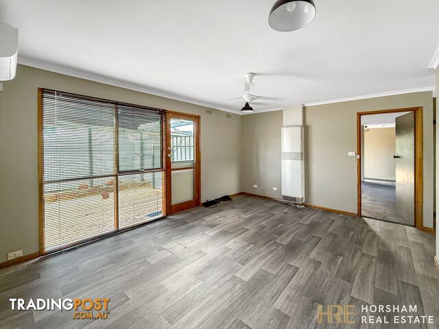 26 Derimal Street HORSHAM VIC 3400 - photo 4 of 17