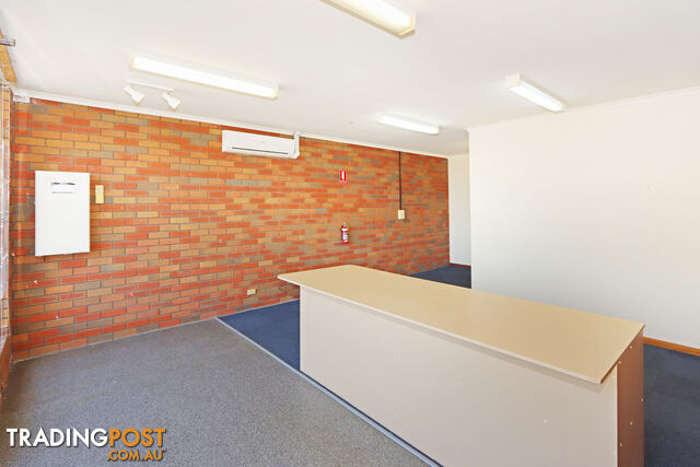 90B Elizabeth Street EDENHOPE VIC 3318 - photo 3 of 10
