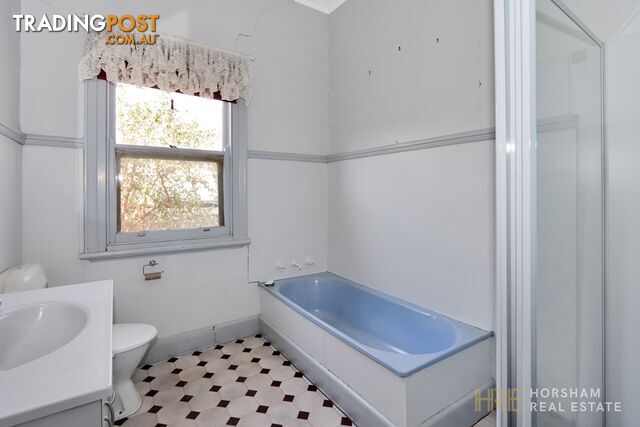 8 Wawunna Road HORSHAM VIC 3400 - photo 5 of 19
