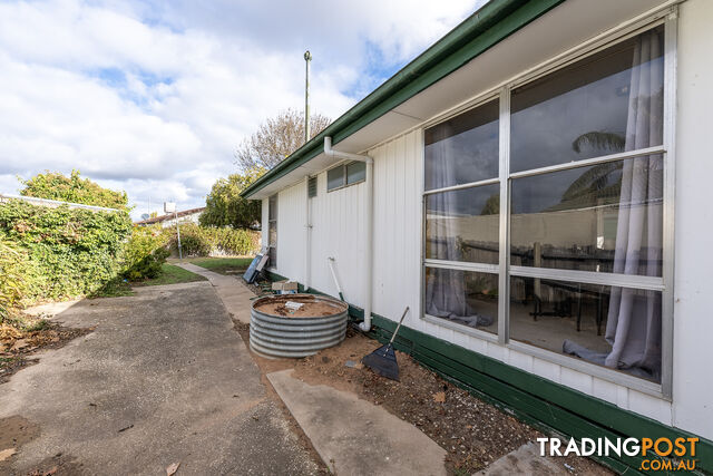 8 Rasmussen Road HORSHAM VIC 3400