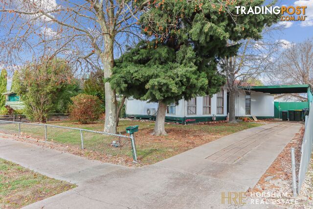 8 Rasmussen Road HORSHAM VIC 3400