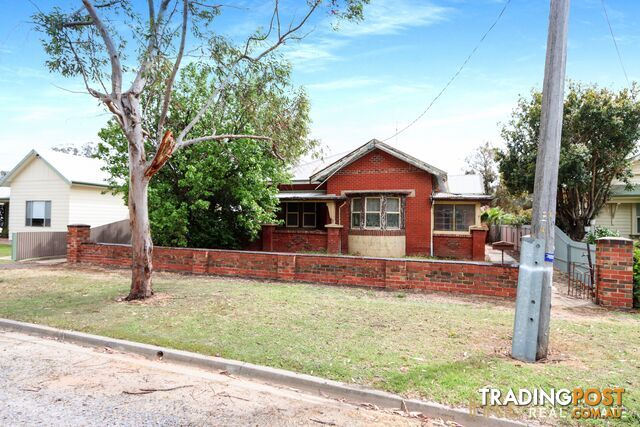 8 Woolcock Street WARRACKNABEAL VIC 3393