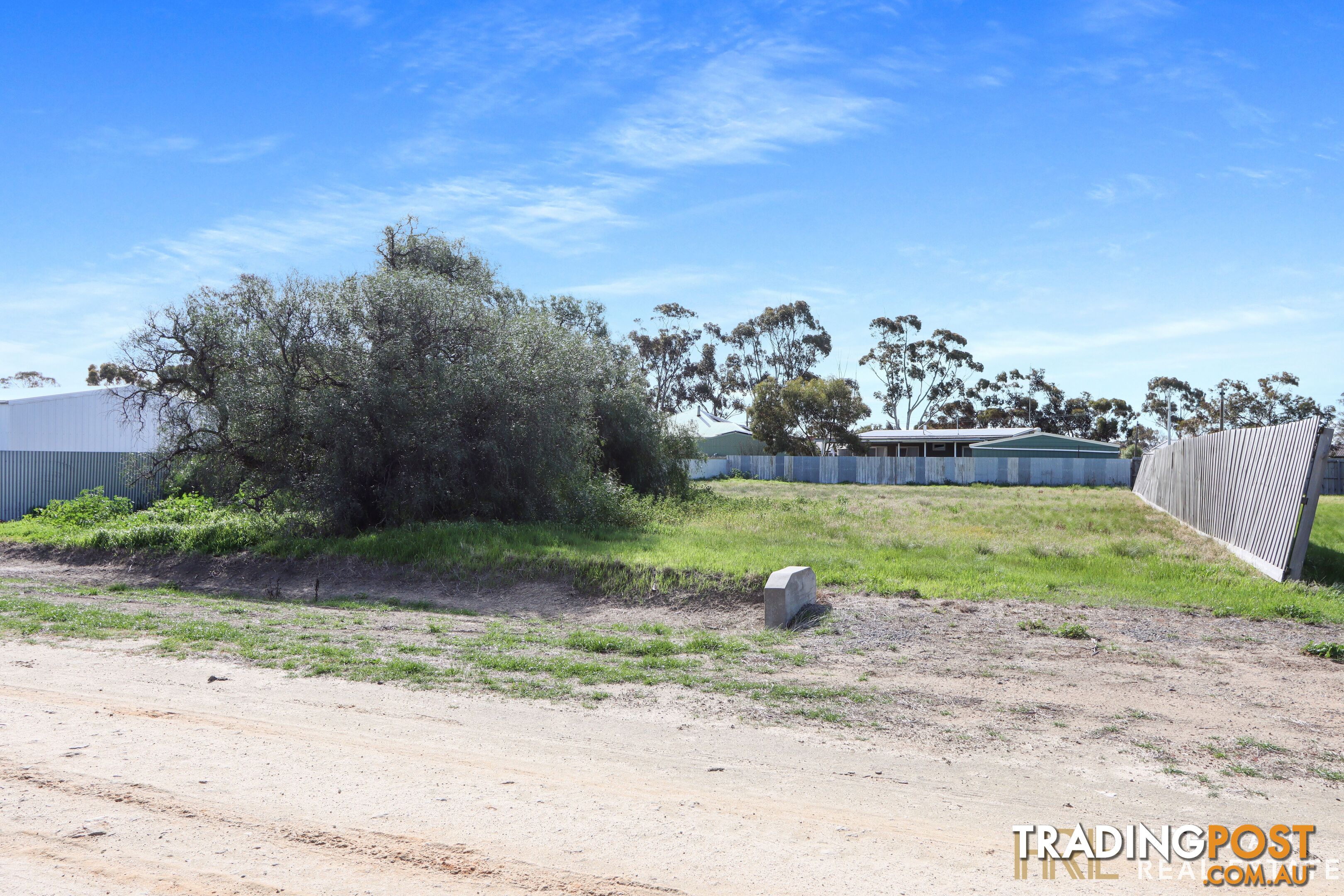 17 McIntyre Street WARRACKNABEAL VIC 3393